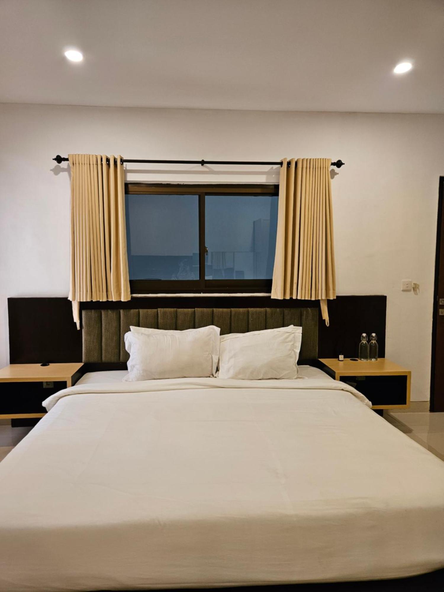 Maribel Villa Bali Seminyak Exterior foto